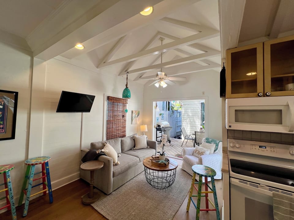 Living room (2)