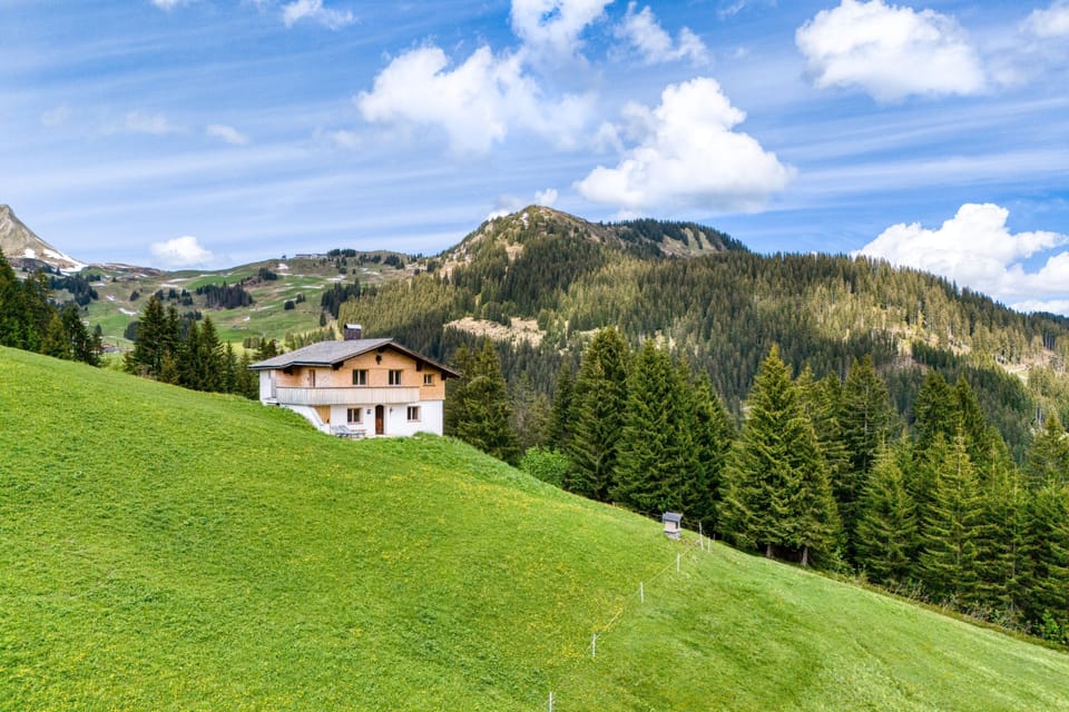 House, Smoking | 3 bedrooms