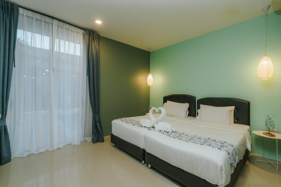 Standard Double or Twin Room | Iron/ironing board (on request), WiFi (free)