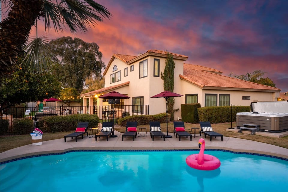 Dive into comfort with a heated private pool, hot tub, and poolside loungers—your ultimate relaxation retreat!