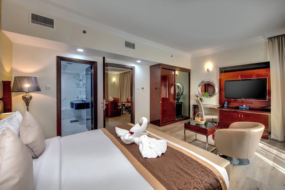 Executive Suite | Free WiFi