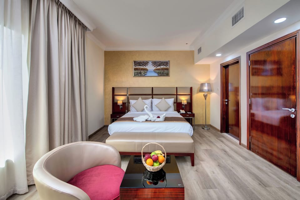 Executive Suite | Free WiFi