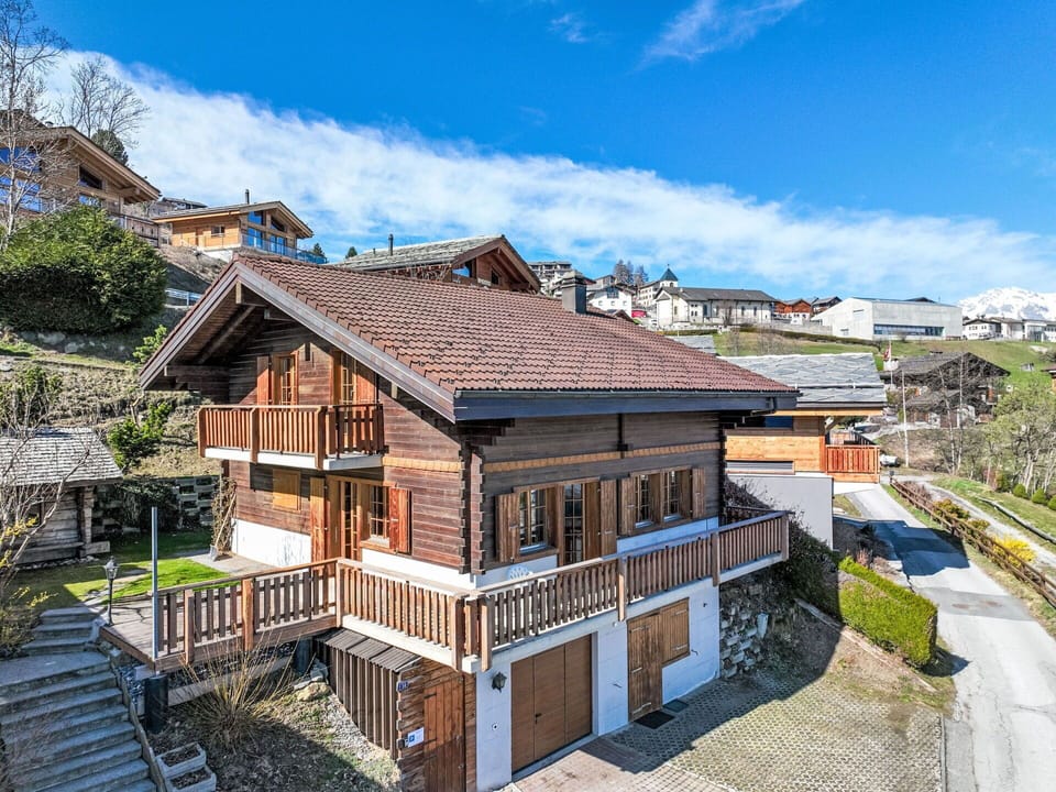 House, Roof, Home, Cottage, Rural Area, Village, Slope, Balcony, Porch, Siding