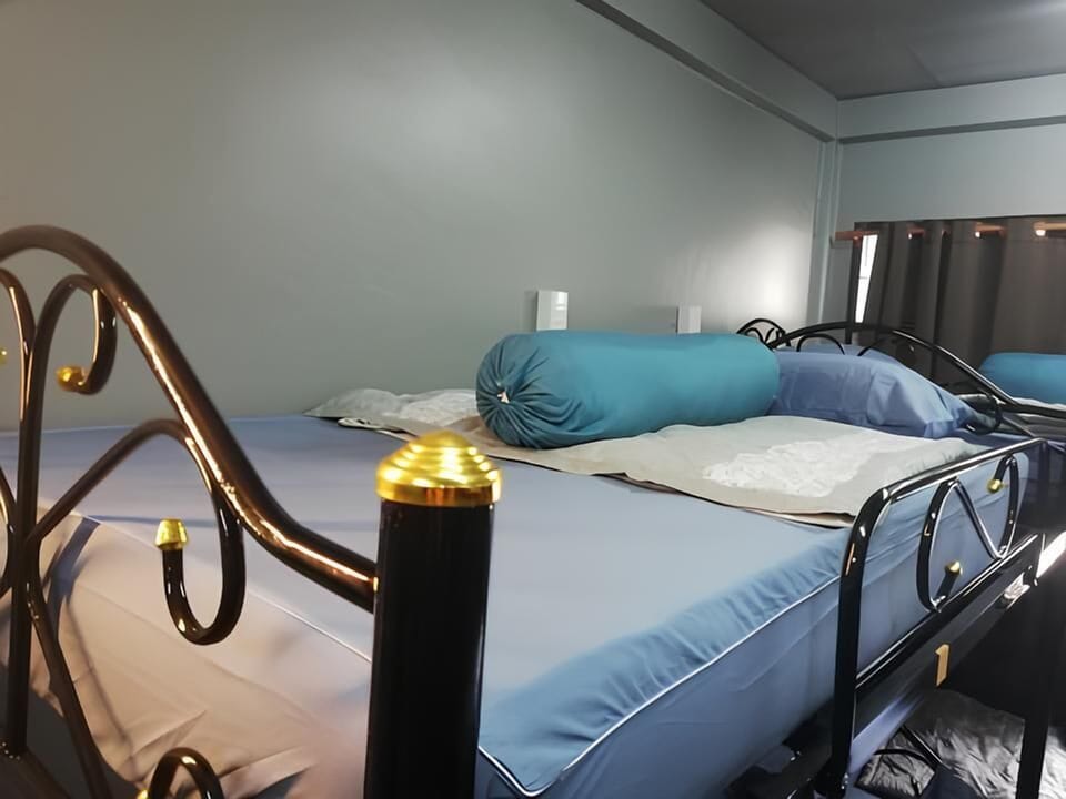 Basic Shared Dormitory | Free WiFi