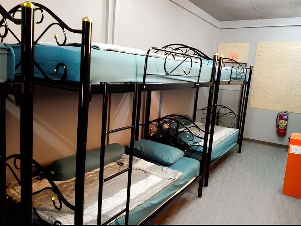 Basic Shared Dormitory | Free WiFi