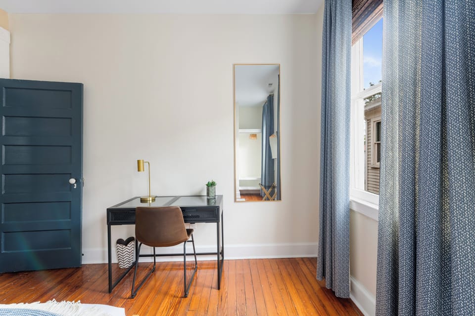 Cozy Downtown Home | Wylde Jasmine