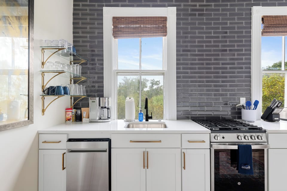 Cozy Downtown Home | Wylde Jasmine