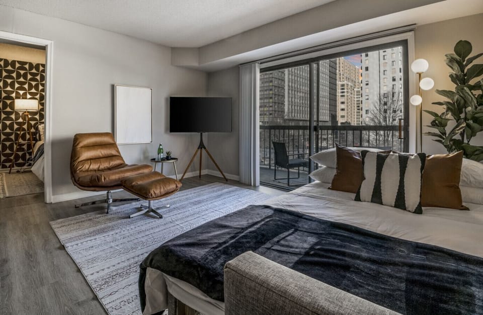 You’ll find plenty of room to relax in this living space, complete with a comfy sleeper sofa – ideal for lounging or hosting extra guests.