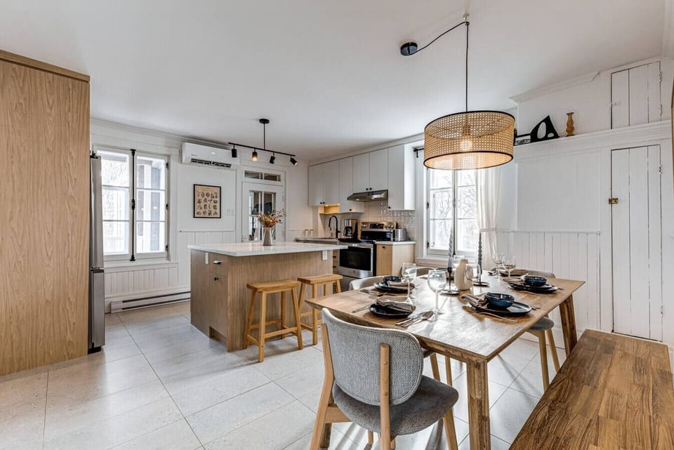 Kitchen and dining room
