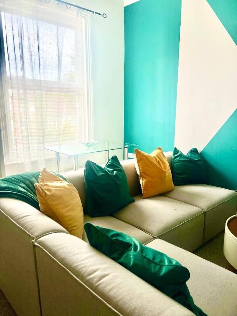 Apartment | Living area | TV