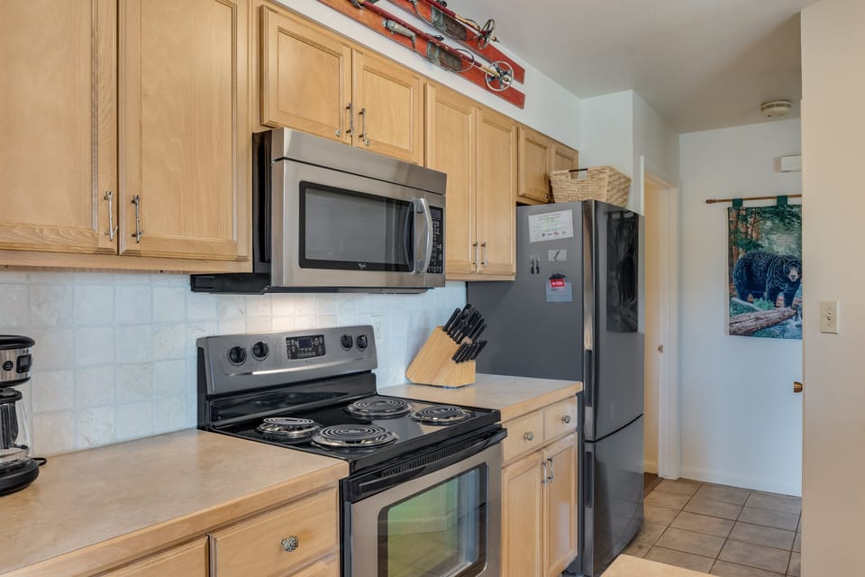 Full Kitchen
