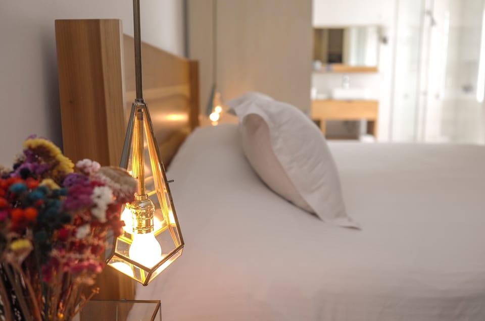Junior Room | In-room safe, soundproofing, free WiFi, bed sheets