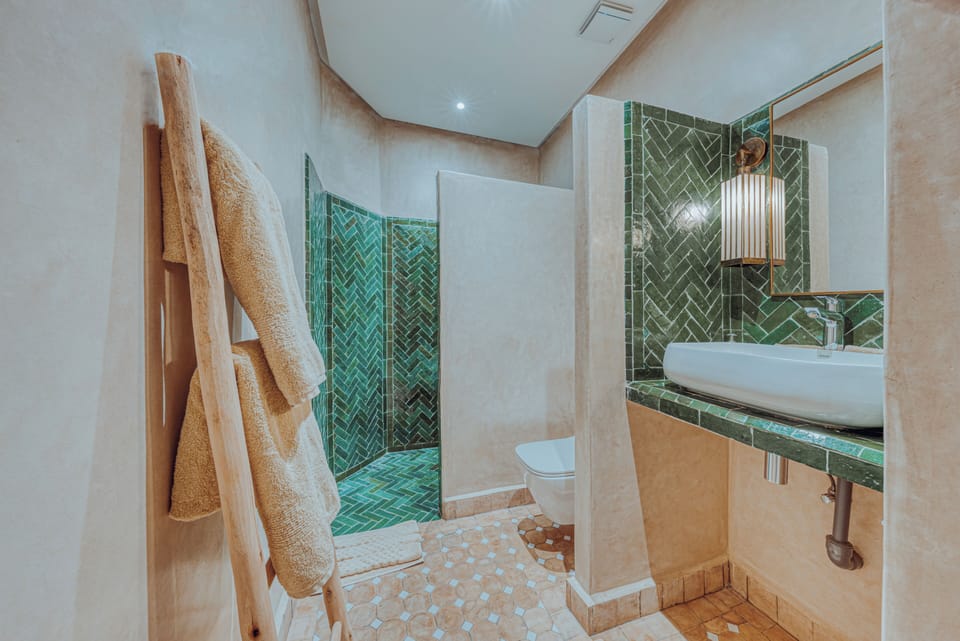 Comfort Double Room | Bathroom | Shower, hair dryer, bathrobes, soap