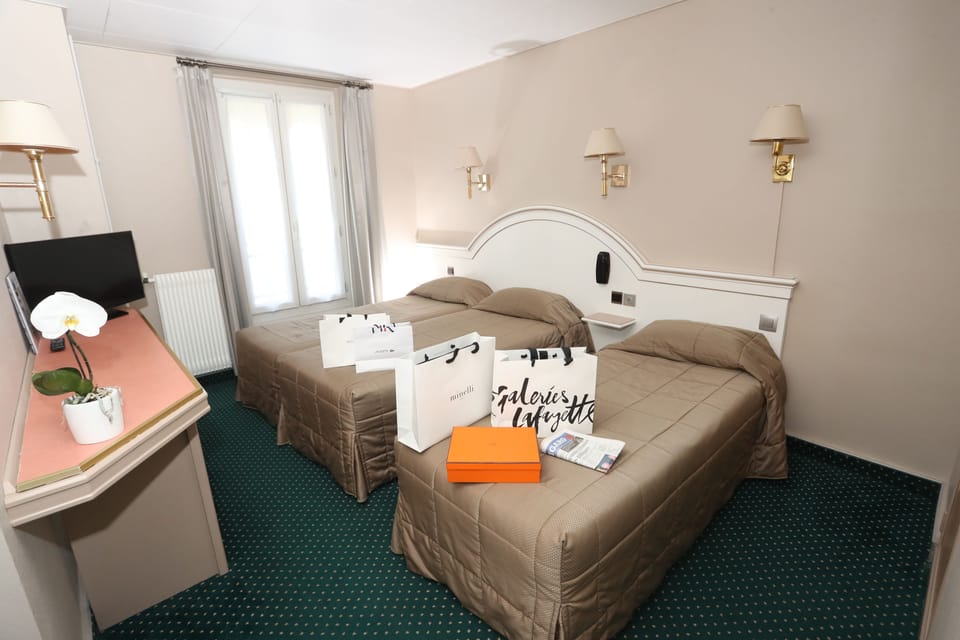 In-room safe, desk, soundproofing, iron/ironing board