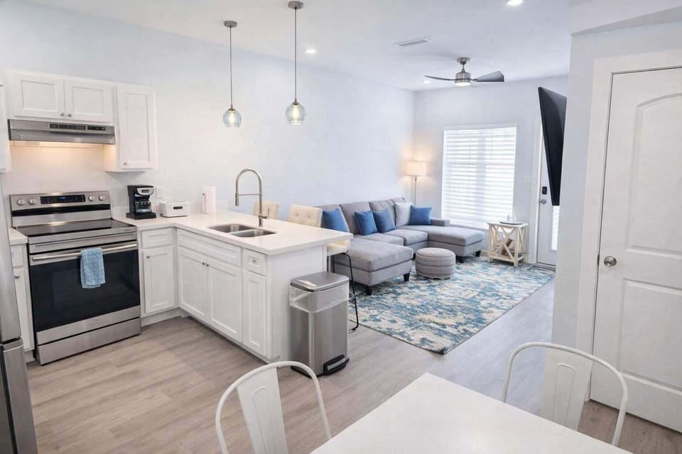 Apartment, 3 Bedrooms | Interior