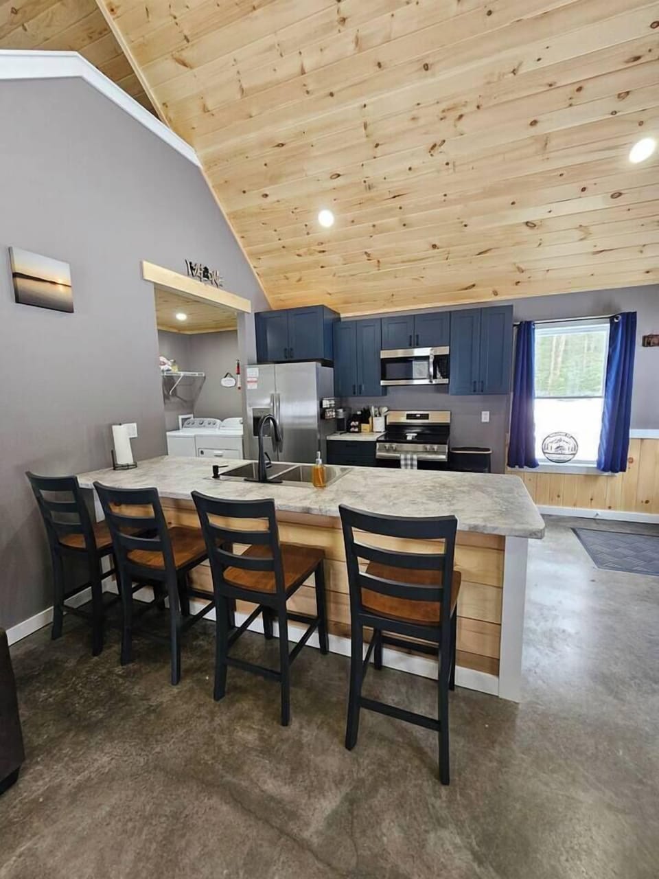 Dining Seating