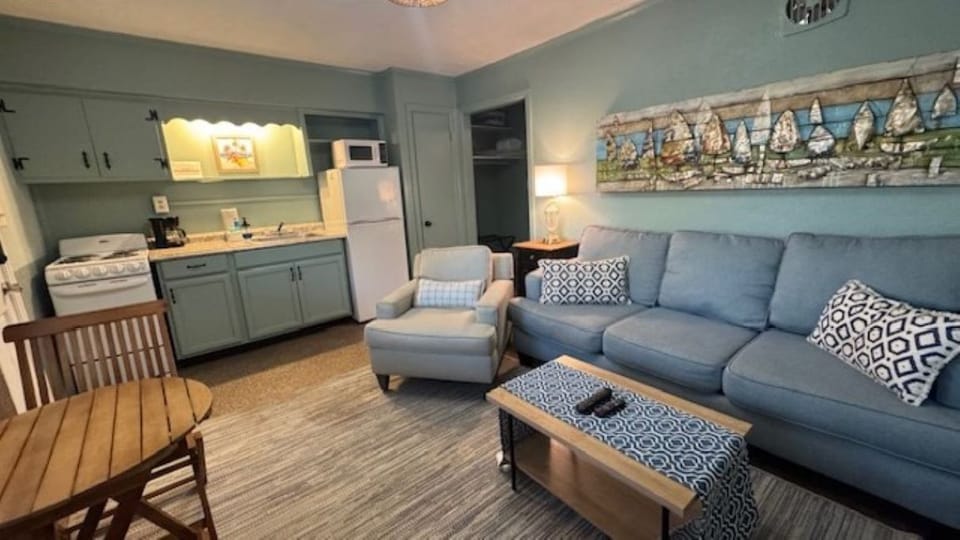 Living Room into Kitchenette