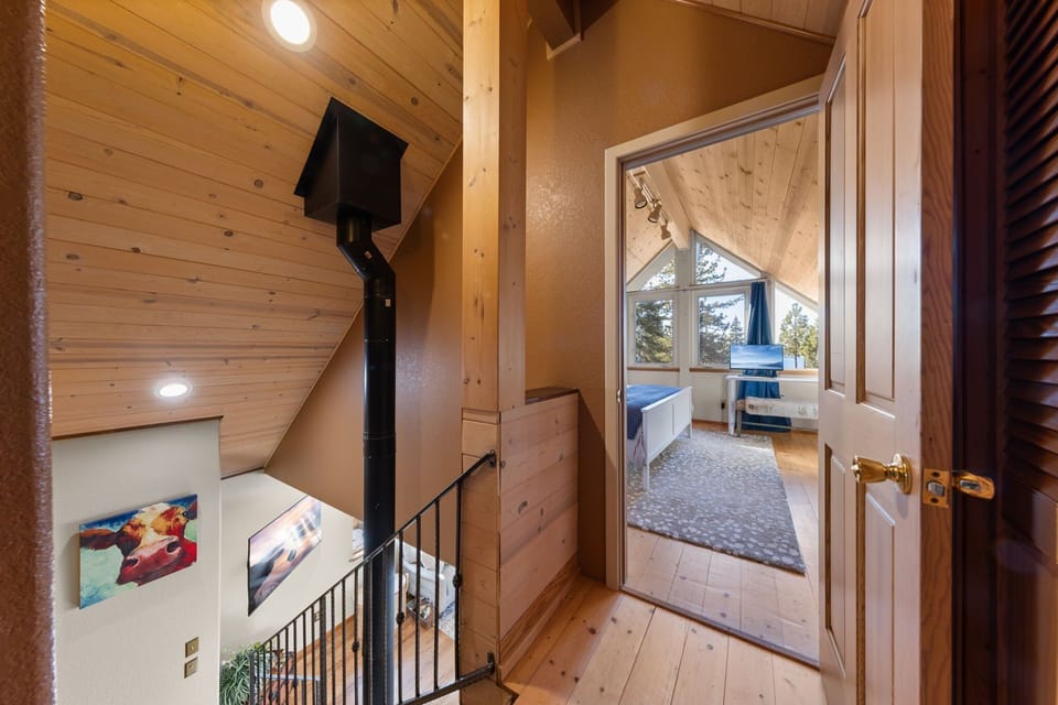 Upstairs Hallway to King Bedroom with Lake Views