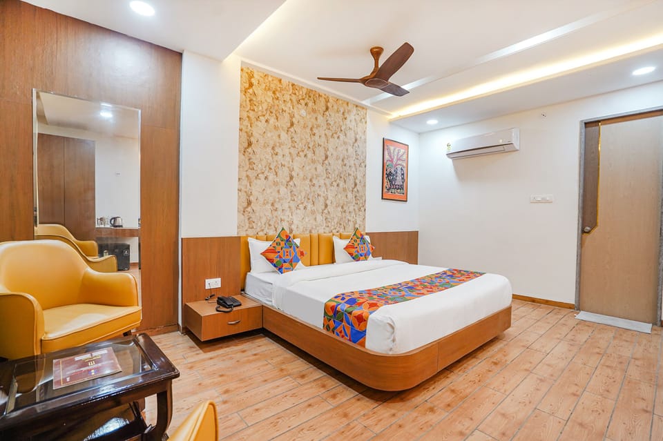 Executive Room | Egyptian cotton sheets, premium bedding, in-room safe