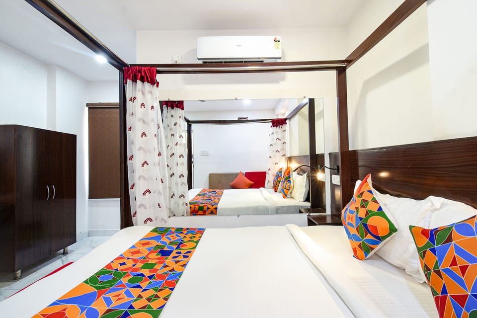 Egyptian cotton sheets, premium bedding, in-room safe
