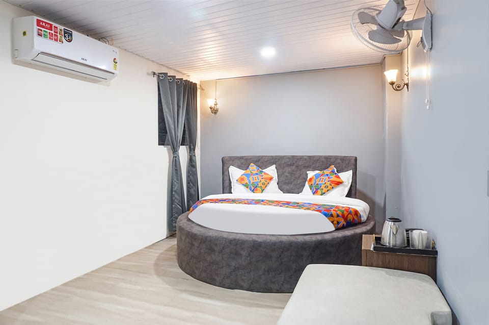 Executive Room | Egyptian cotton sheets, premium bedding, in-room safe, free WiFi