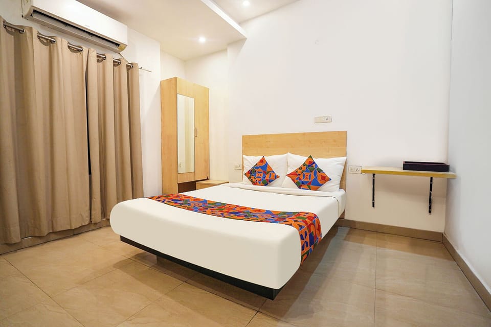 Deluxe Room | Egyptian cotton sheets, premium bedding, free WiFi, bed sheets