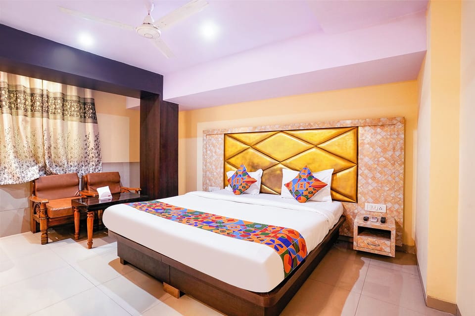 Egyptian cotton sheets, premium bedding, WiFi (free), bed sheets