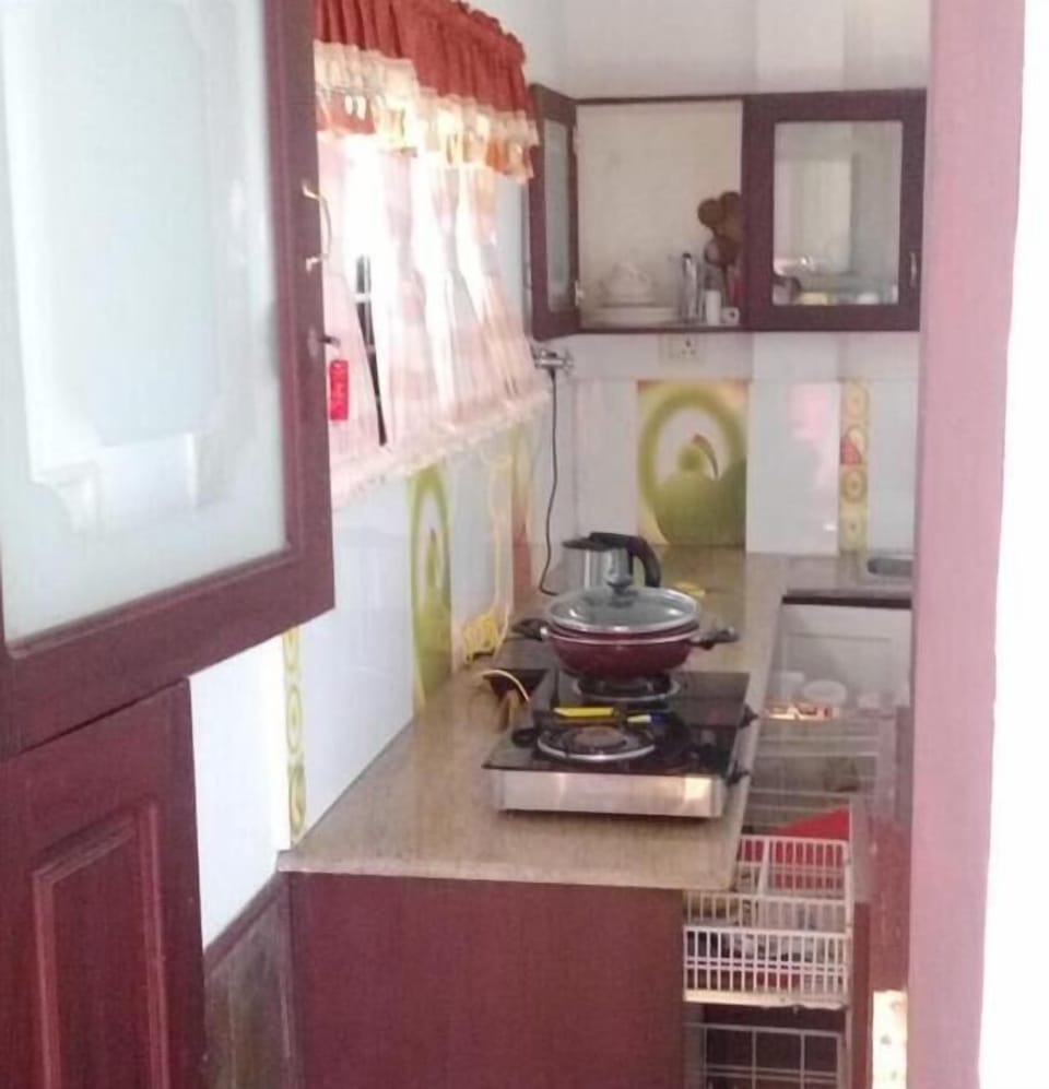 AC Luxury Cottage | Private kitchen | Fridge, electric kettle