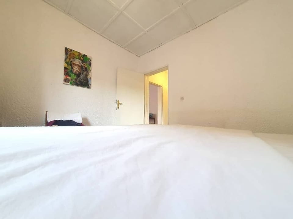 Comfort Double Room | Desk, iron/ironing board (on request), WiFi (free)