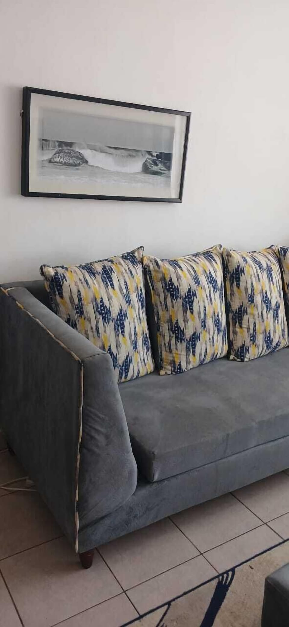 Family Apartment, City View | Living area | Smart TV