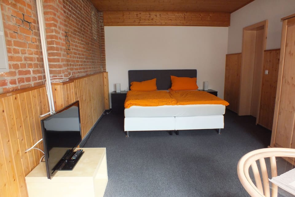 Double Room, Private Bathroom | Room amenity