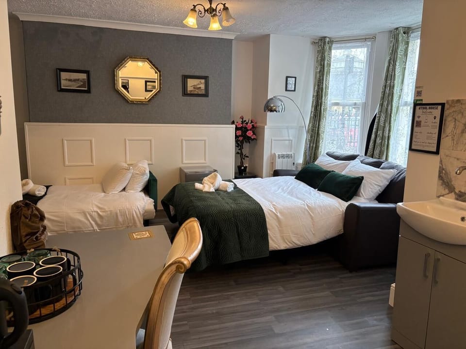 Deluxe Double Room | Premium bedding, Select Comfort beds, individually decorated