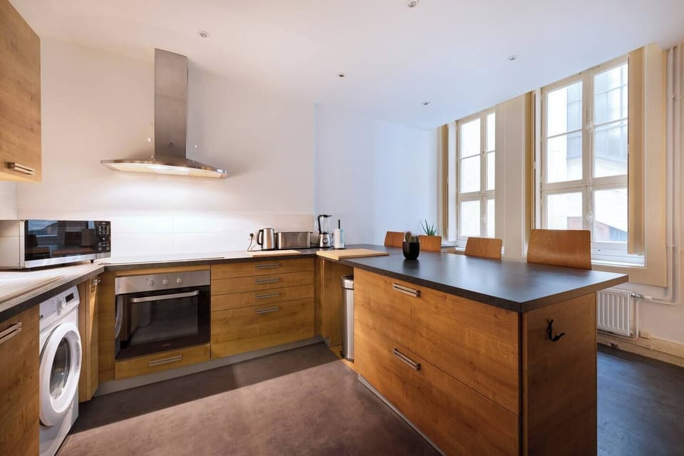 Dac6db37 185a 4205 98d9 b2a335f331b8