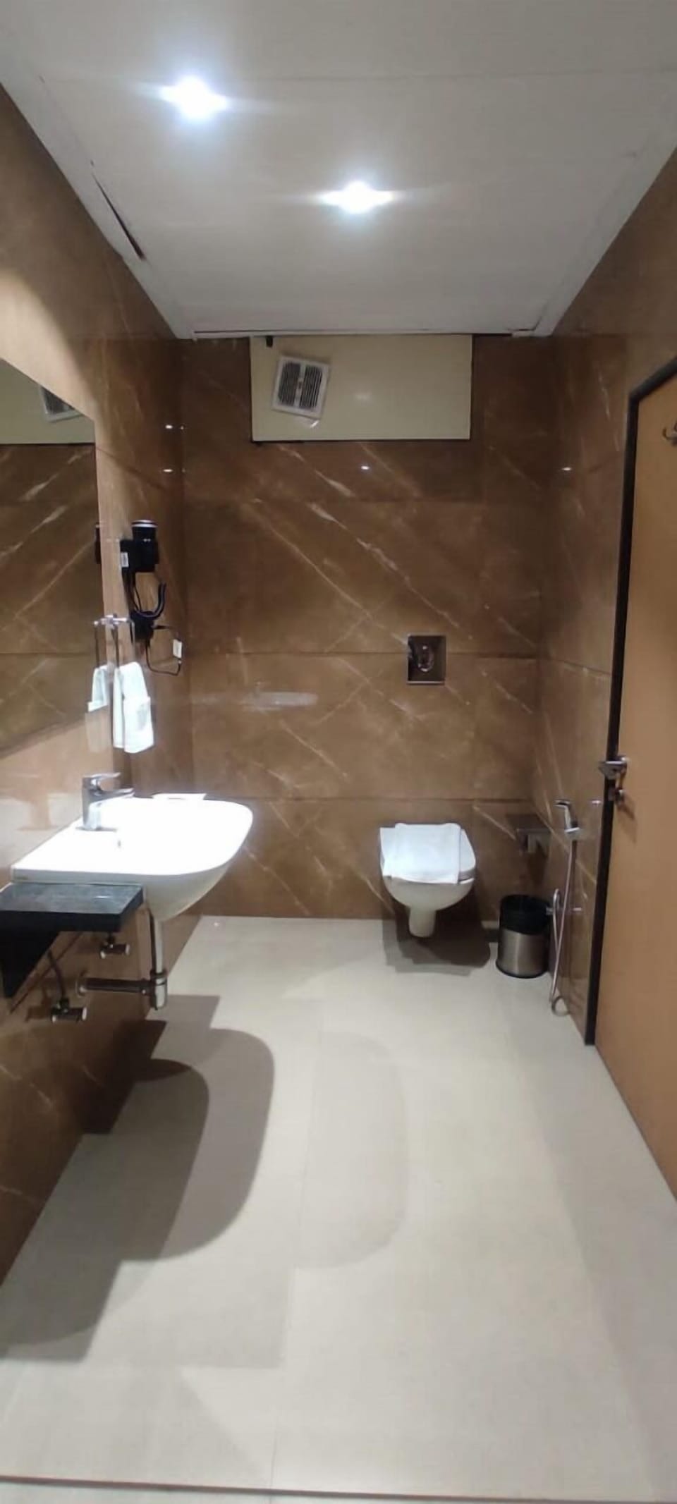 Superior Single Room | Bathroom