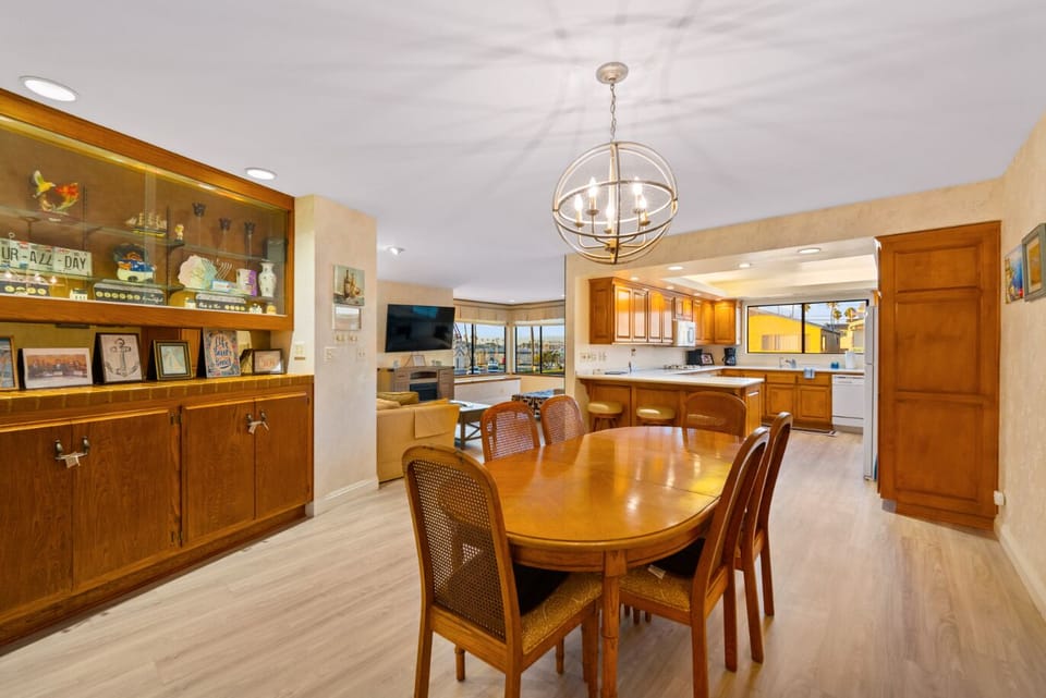 Open concept dining and kitchen space. 