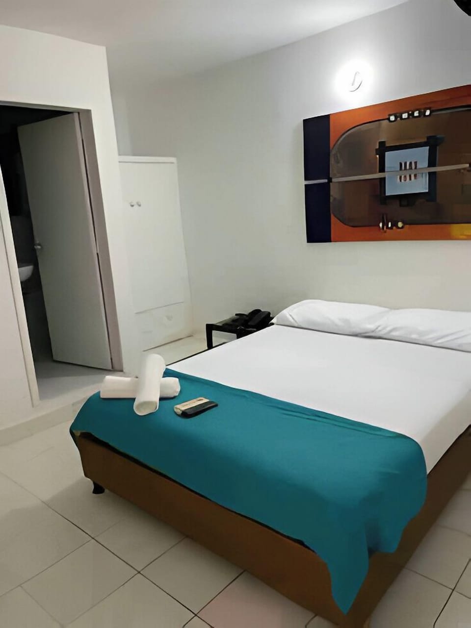 Classic Double or Twin Room | Free WiFi