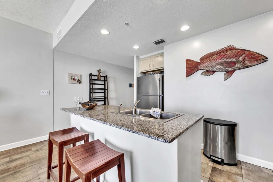 Condo, Multiple Beds (Sterling Reef 303) | Interior