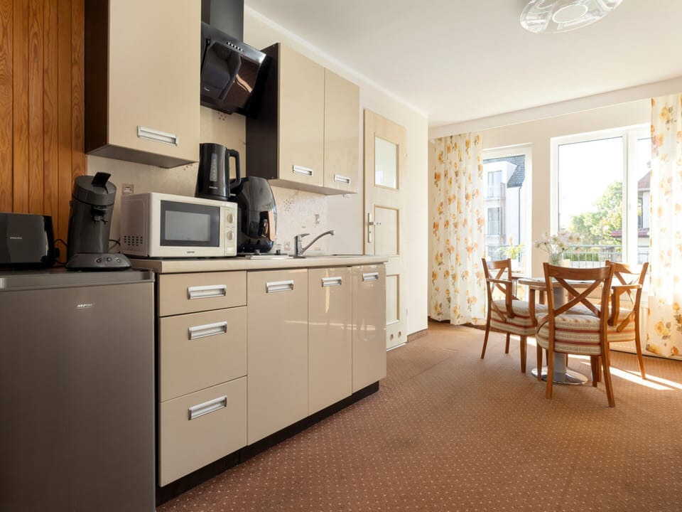 Apartment | Private kitchen | Highchair