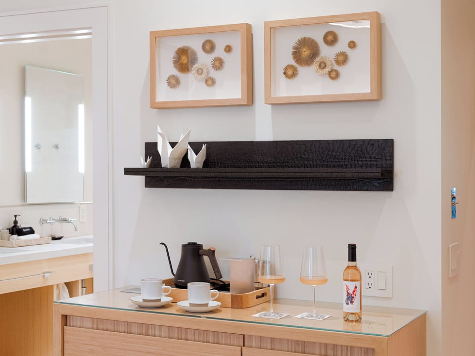 Deluxe Suite | Minibar