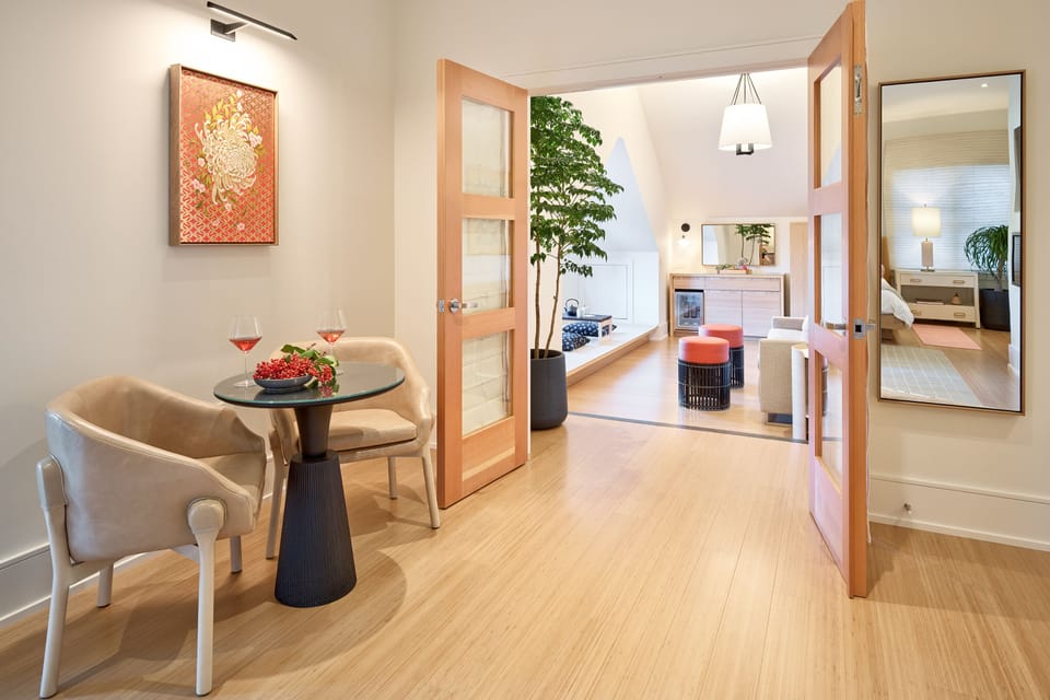 Premier Suite | Premium bedding, in-room safe, iron/ironing board, WiFi (free)
