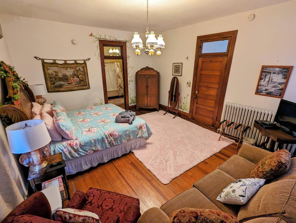 Single Room, Courtyard View | Free WiFi