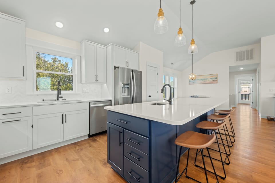 Kitchen - Top Level