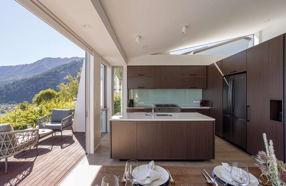 Indoor outdoor flow