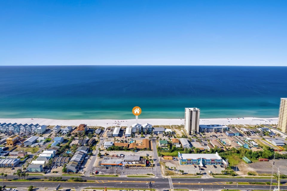 Prime East End location—quiet luxury close to dining, shops, and parks