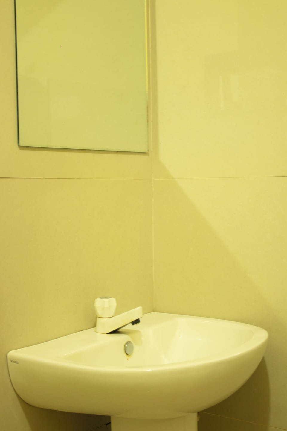 Deluxe Triple Room, Lake View | Bathroom | Bidet, towels, soap, toilet paper