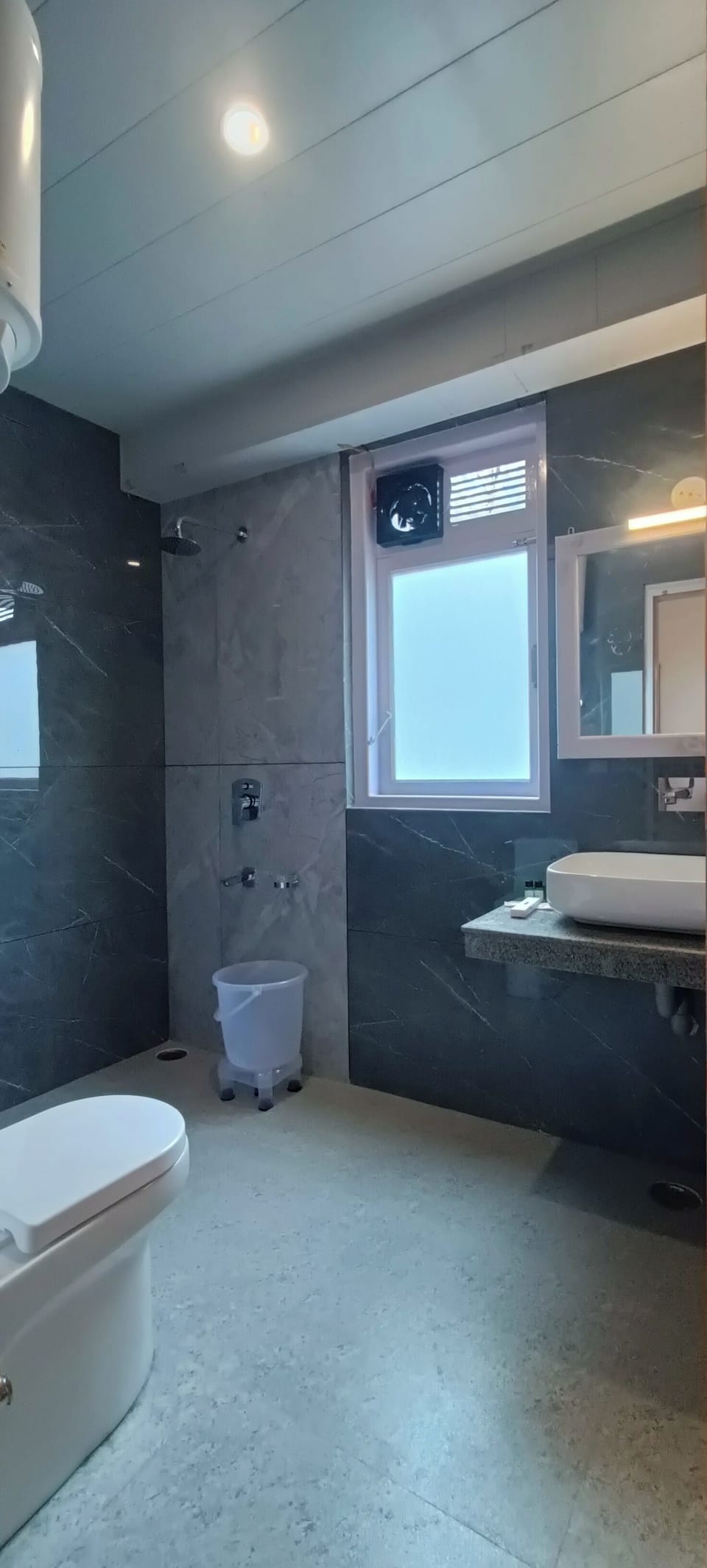 Shower, rainfall showerhead, designer toiletries, slippers