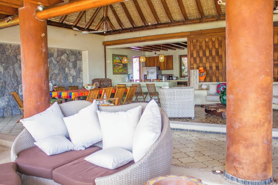 Luxury House, Sea View | Balcony