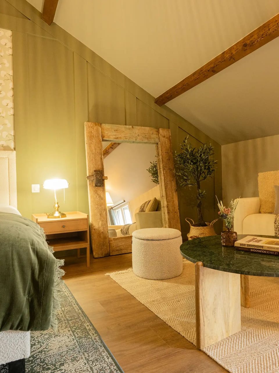 Deluxe Room, Garden View | Soundproofing, free WiFi