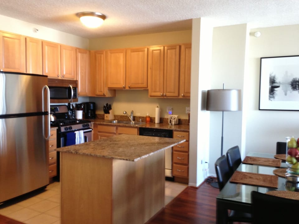 Penthouse 6  | Private kitchen | Fridge, microwave, stovetop, coffee/tea maker