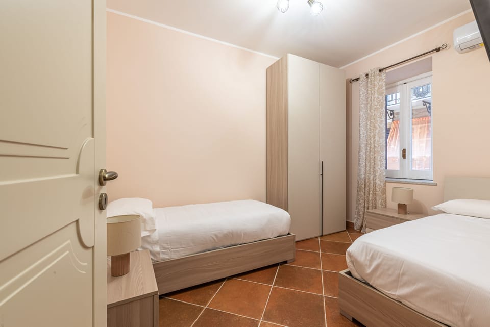 House | 1 bedroom